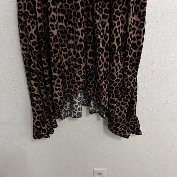 Torrid Leopard Print Button Front Sharkbite Asymmetric Hem Midi Dress Sz 2 (2X) - Picture 5 of 15